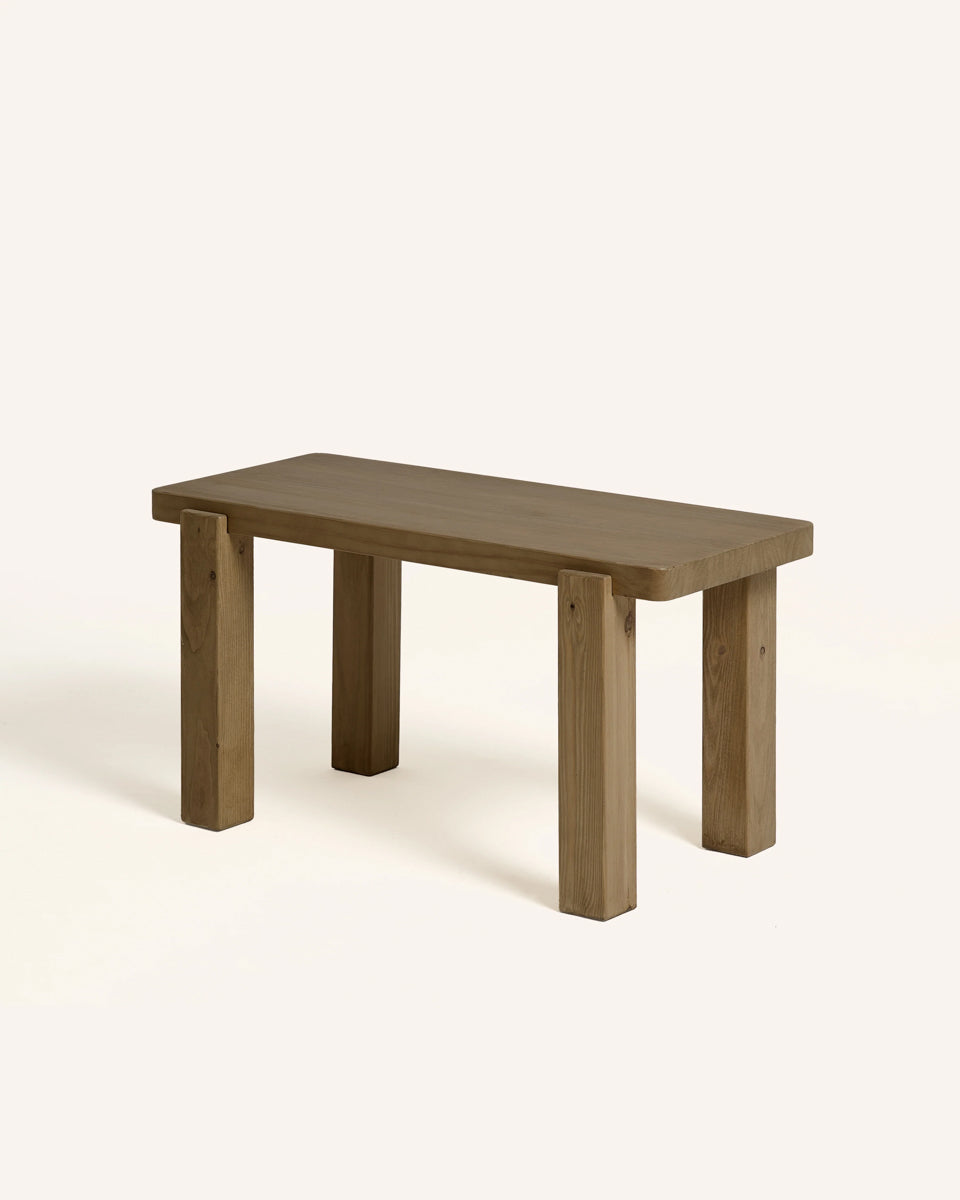 Busk Bench