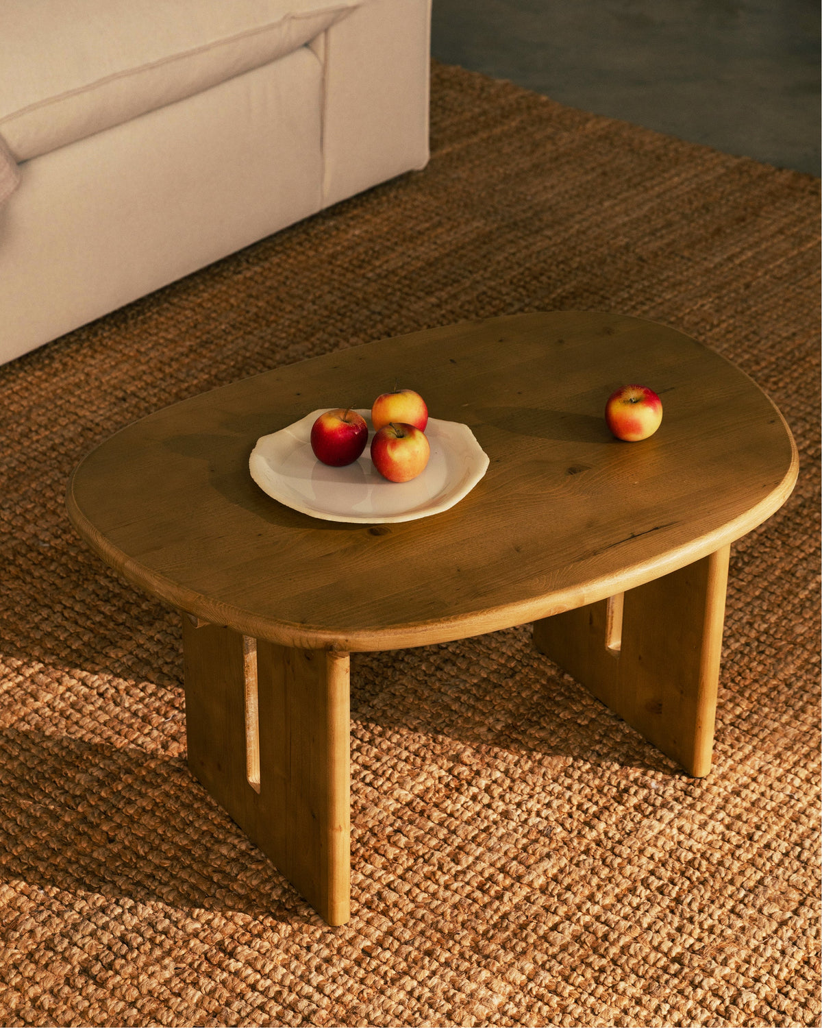 Gaia Coffee Table