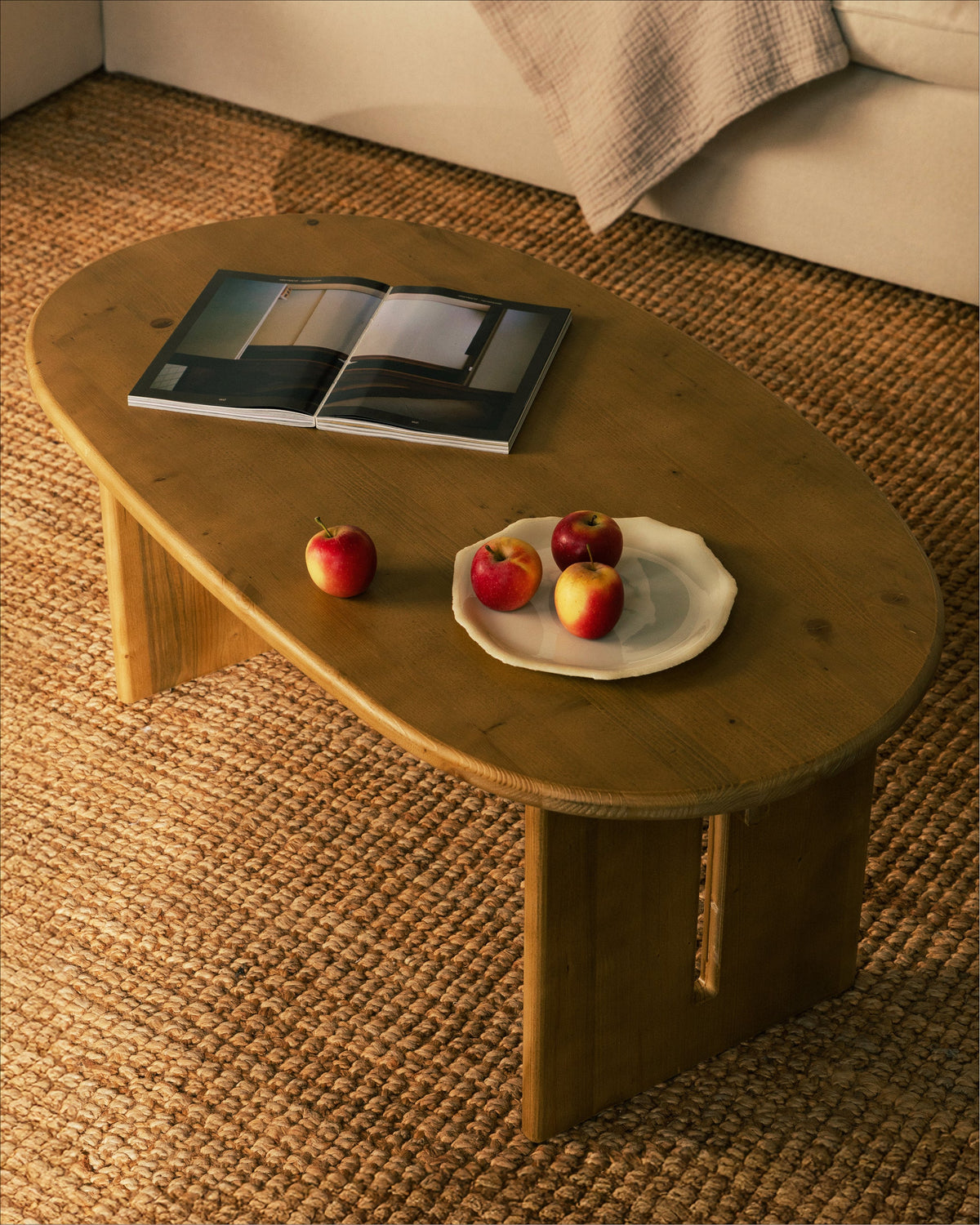 Gaia Coffee Table