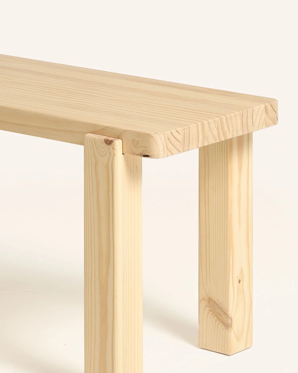 Busk Bench