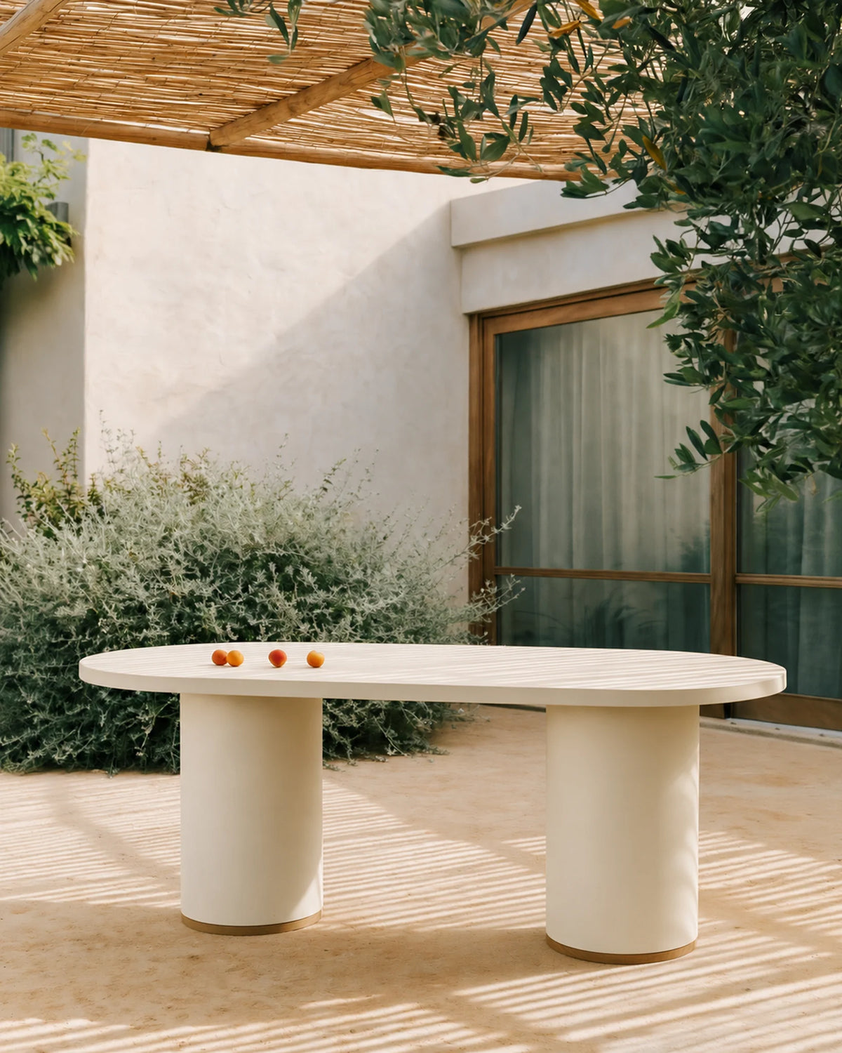 Dalia Outdoor Table