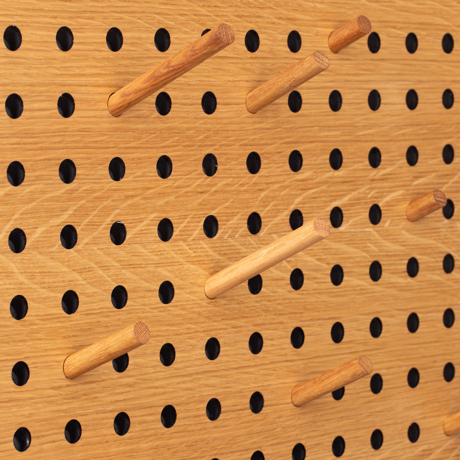 Pegs Scoreboard - Oak, 12 pcs