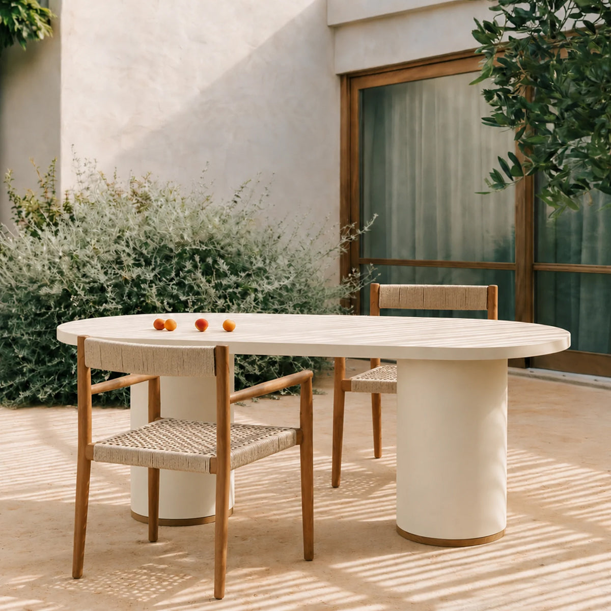 Dalia Outdoor Table