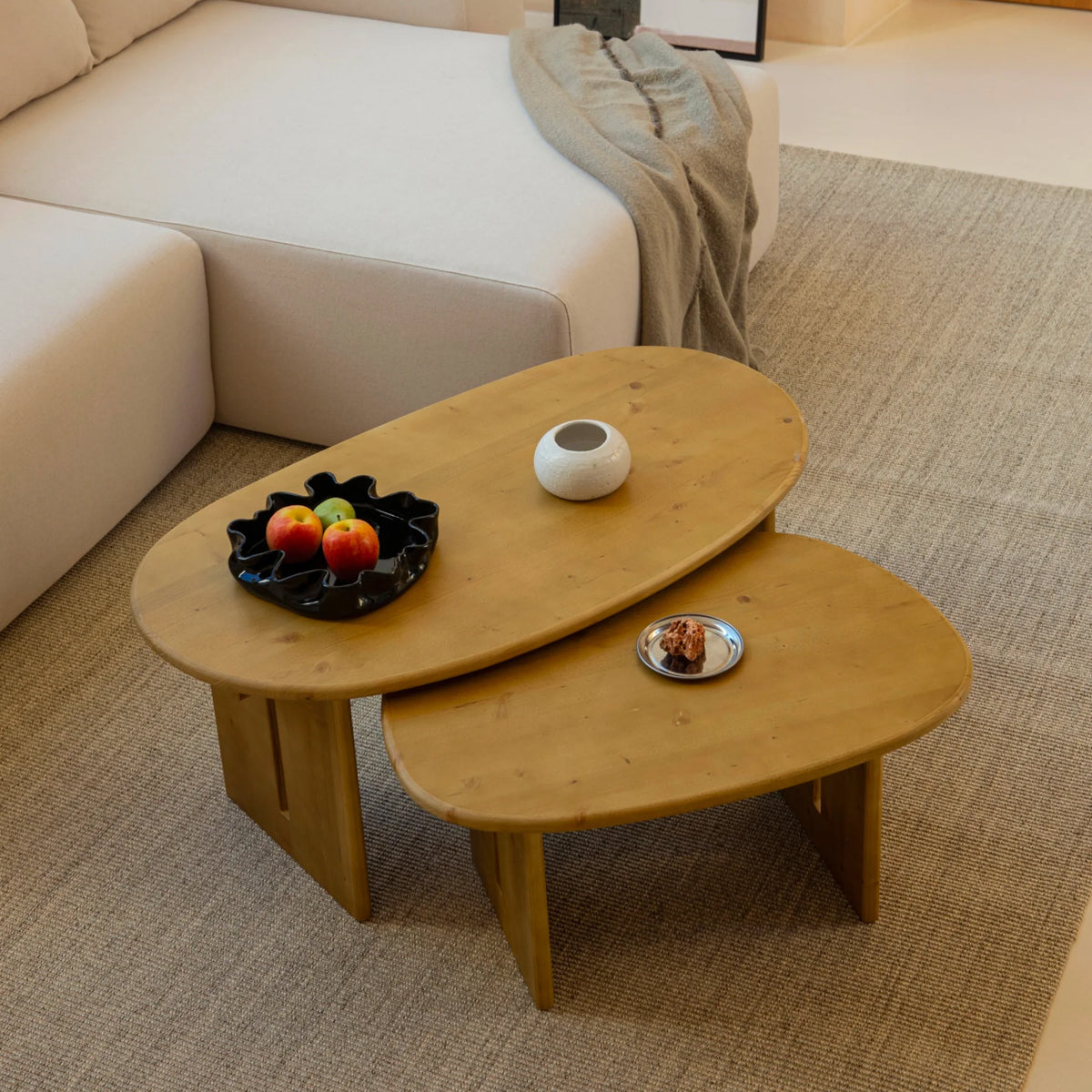 Gaia Coffee Table