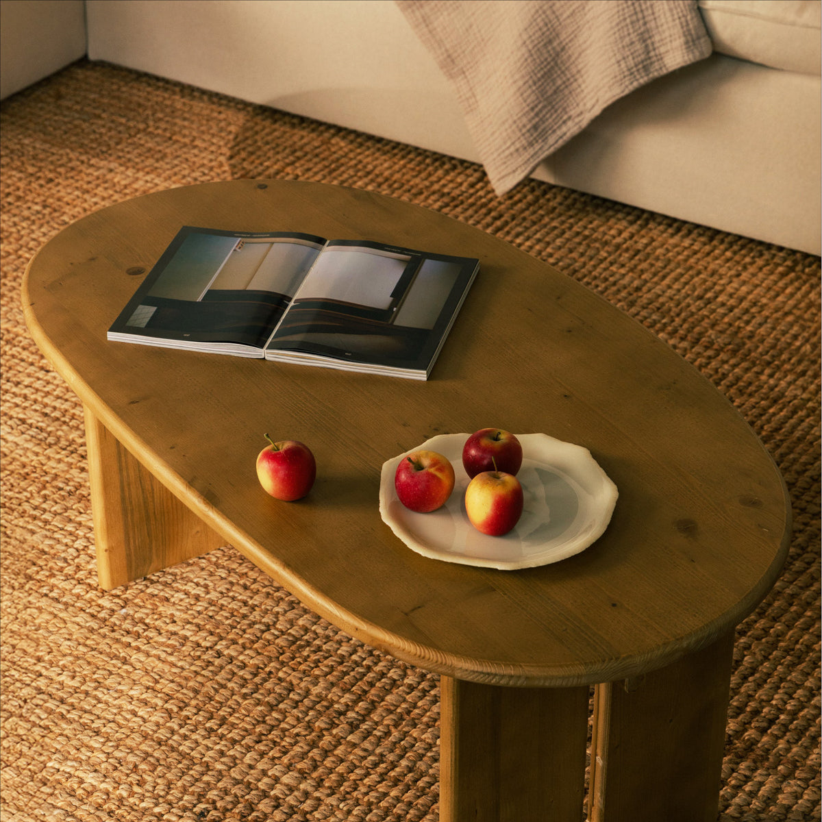 Gaia Coffee Table