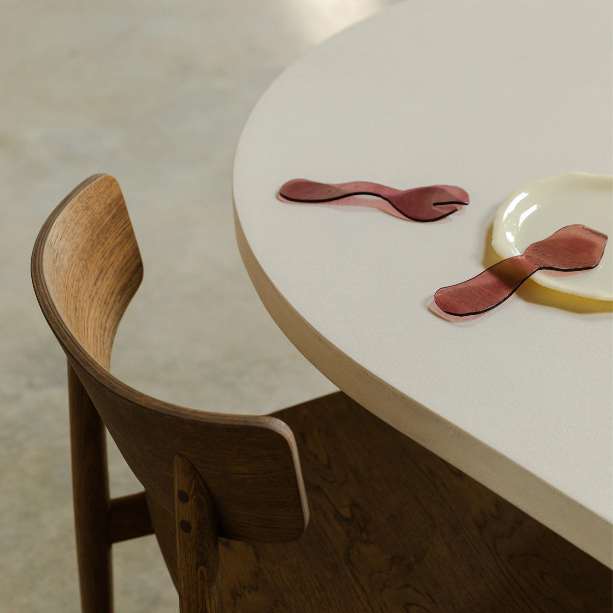 Malva Dining Table