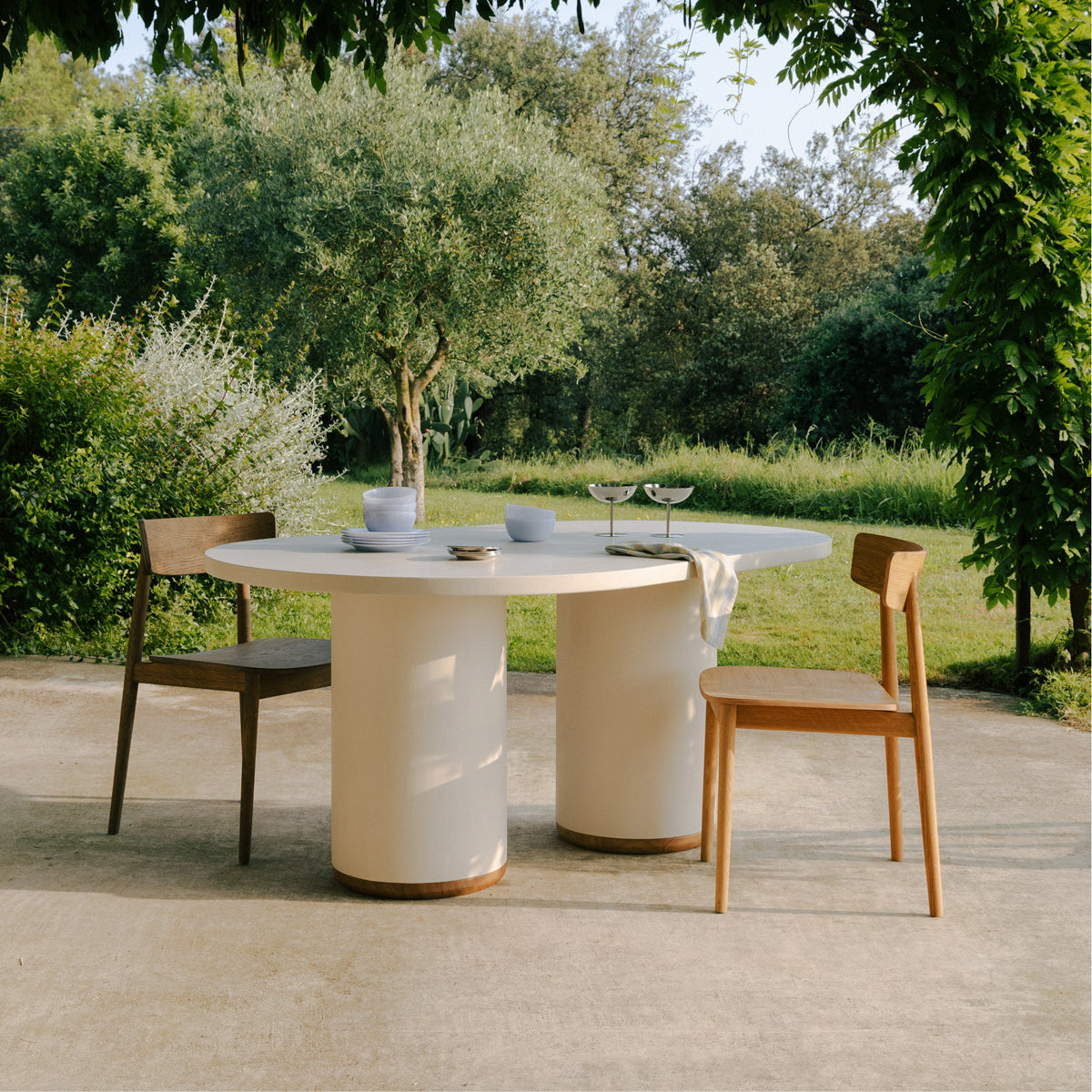Malva Outdoor Table