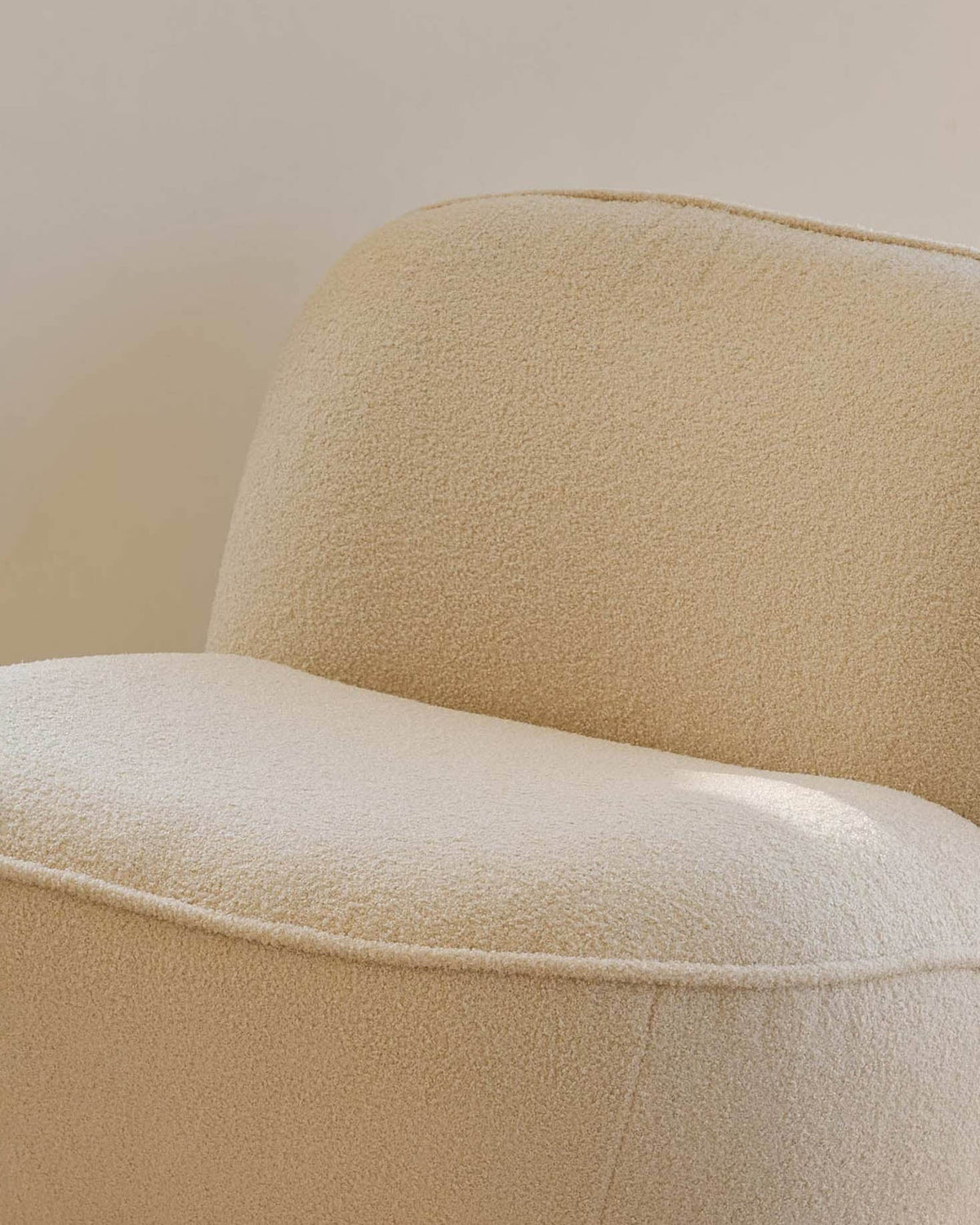 Cosi Armchair